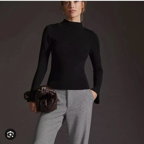 Anthropologie Pilcro Mock-Neck Batwing Cropped Sweater color black size M - Picture 8 of 8